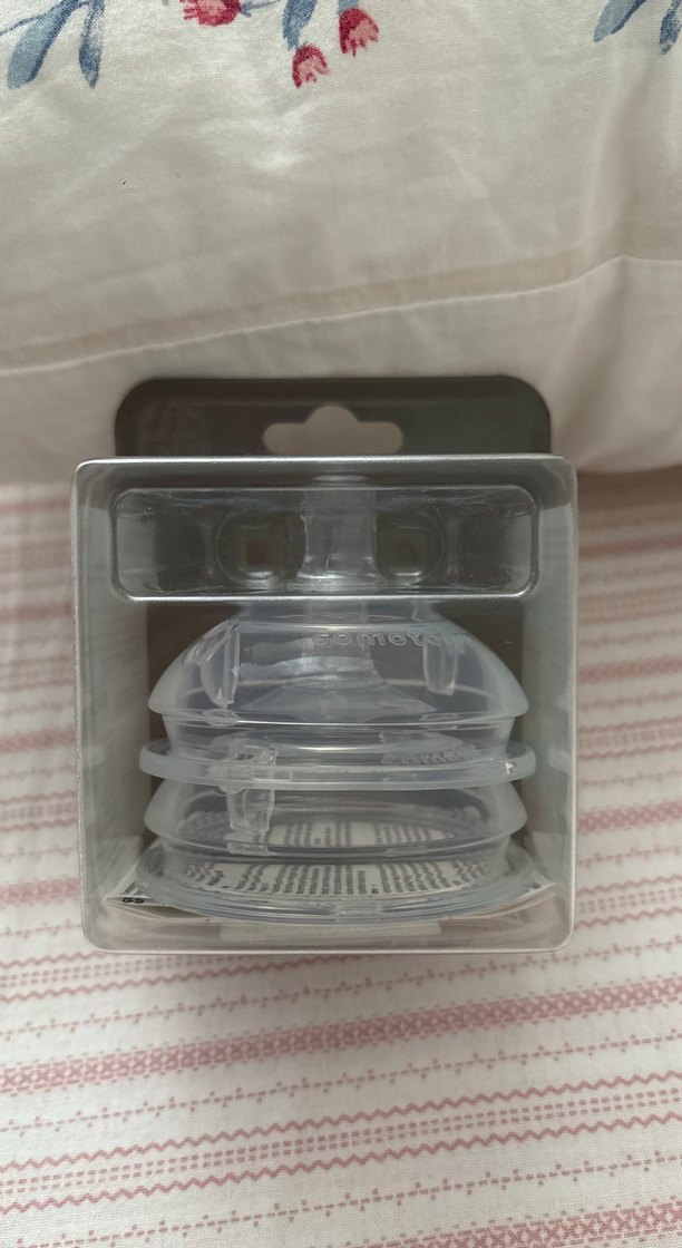 Comotomo Yavaş Akışlı Silikon Biberon Emziği 0-3 Ay - Görsel 3