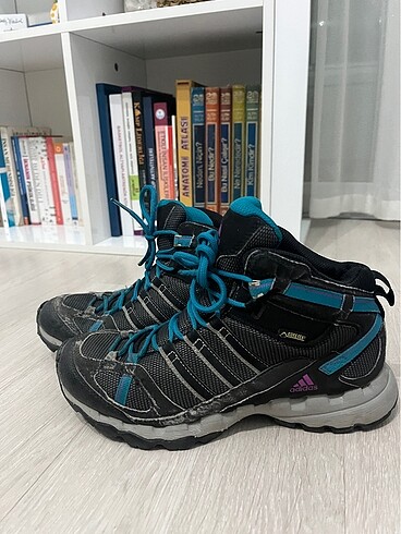 Adidas Goratex Bot