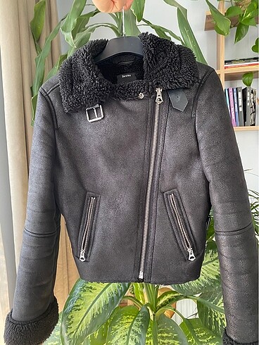 Bershka biker mont