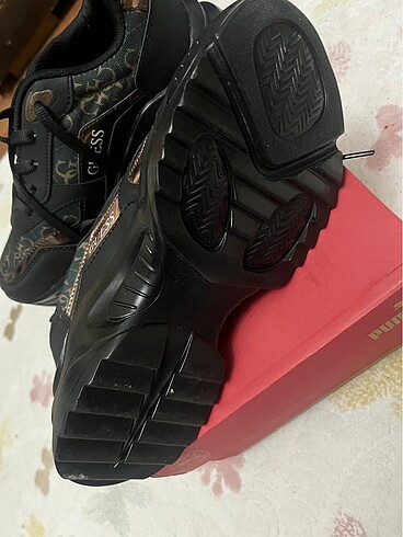 38 Beden Guess