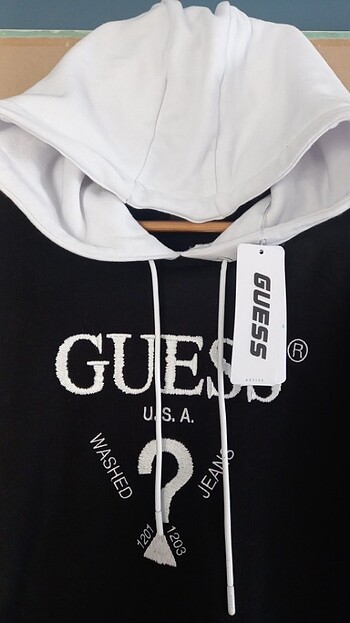 Guess GUESS kapuşonlu kısa sweat S
