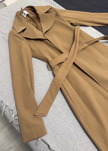 Kadın Camle
 Uzun Kemerli Trençkot - Görsel 3