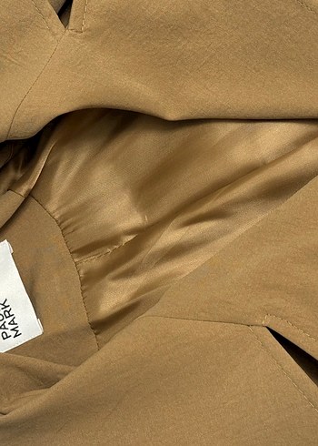 Kadın Camle
 Uzun Kemerli Trençkot - Görsel 4