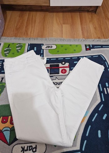 Beyaz Kadın Pantolon - Görsel 3