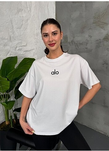 Alo tshirt 