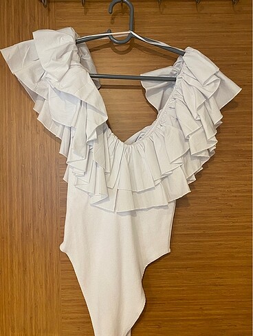 Zara Bluz