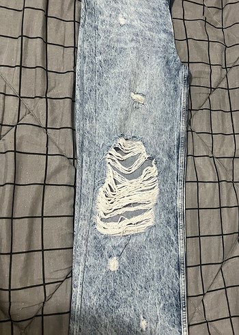 34 Beden mavi Renk Trendyolmilla Yırtık Pantolon
