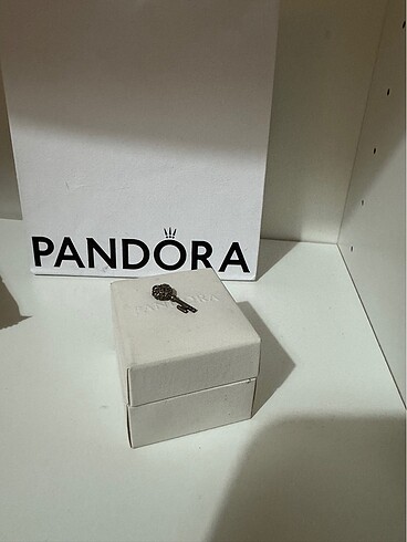  Beden Pandora anahtar charm