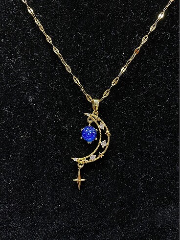 Beden Gold Hilal Kolye