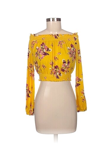 H&M Bluz %70 İndirimli.