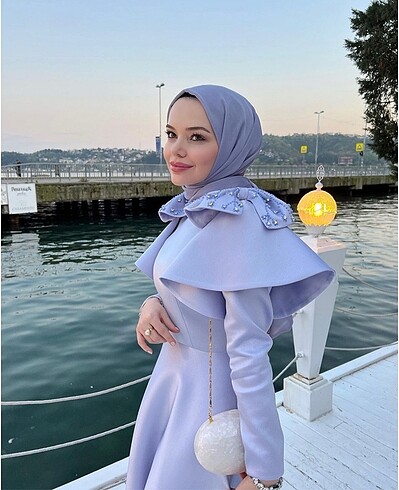 Sarooh elbise kiralıktır