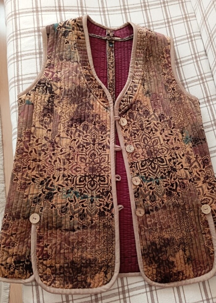 Desenli yelek - Görsel 2