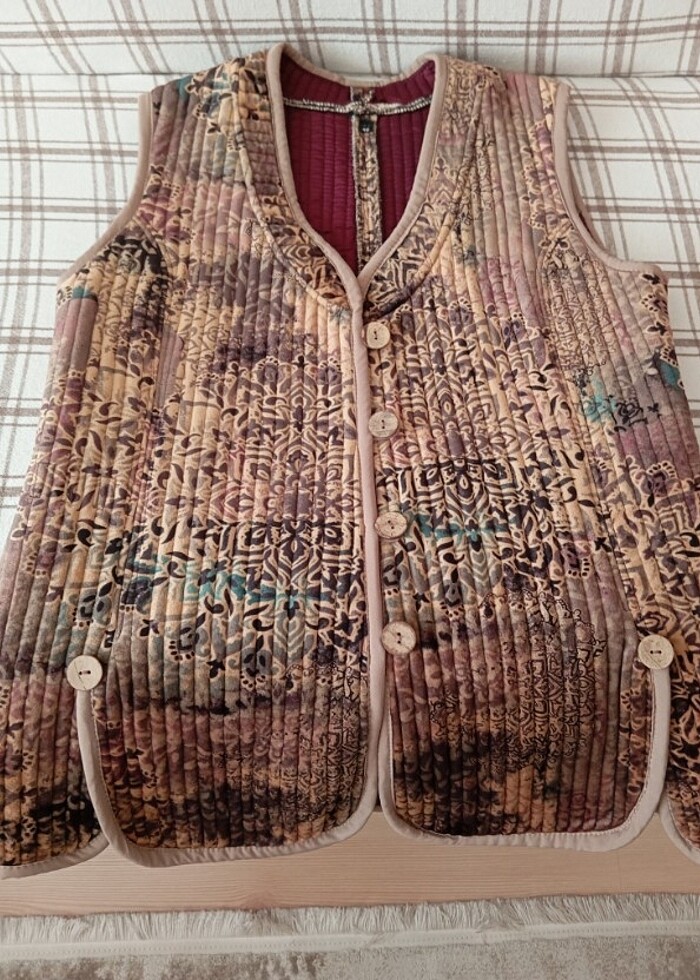 Desenli yelek - Görsel 3