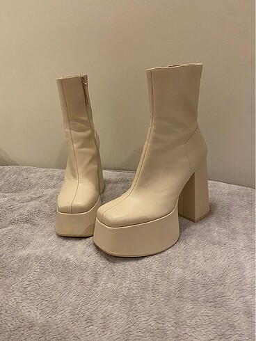 Bershka Bershka platform bot