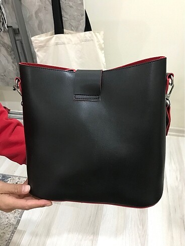 Zara Çanta