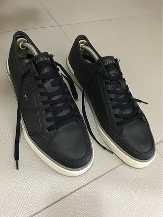 Tommy hilfiger ayakkabı 43 numara