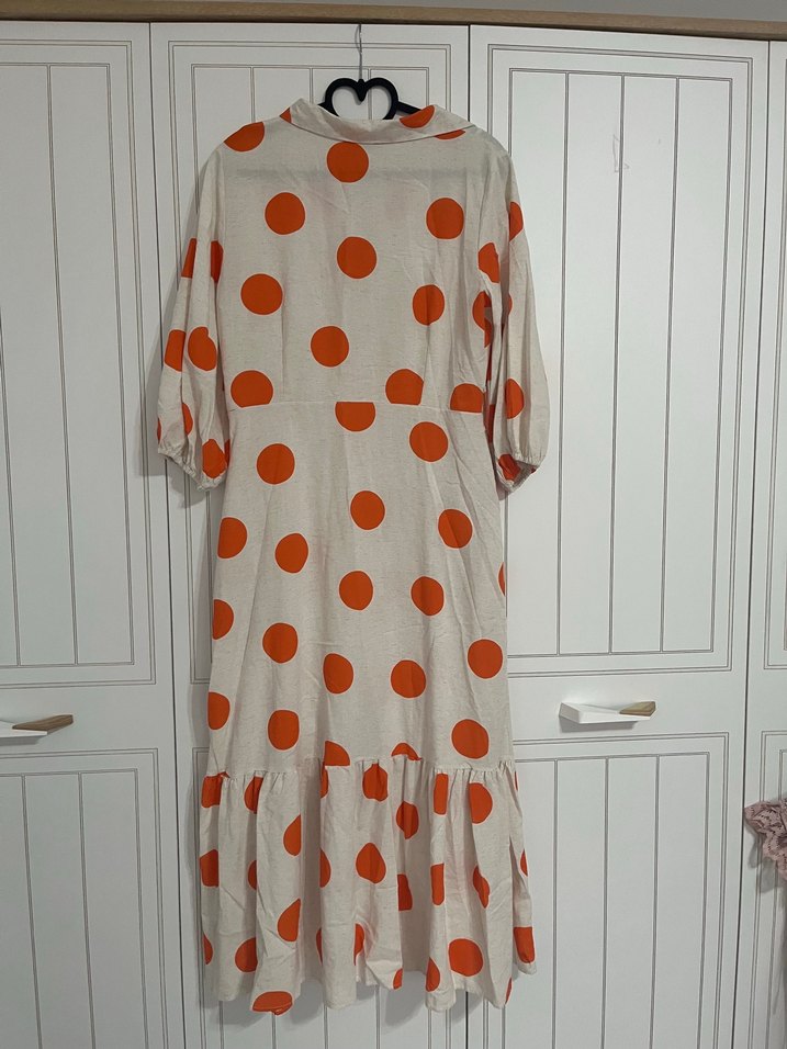 Düğmeli Puantiyeli kKemerli Uzun Keten Elbise - Görsel 2