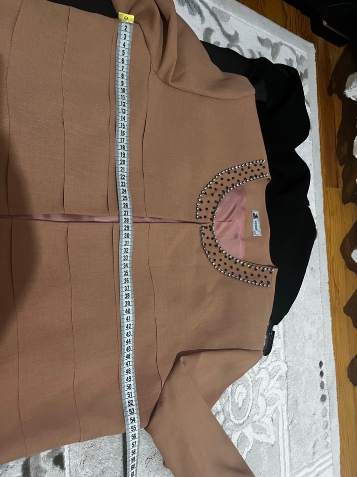 Somon siyah rengi kadın ceketli takım elbise - Görsel 3