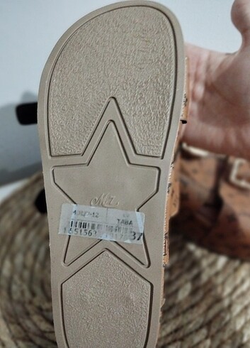 Louis Vuitton Yabancı rengi terlik