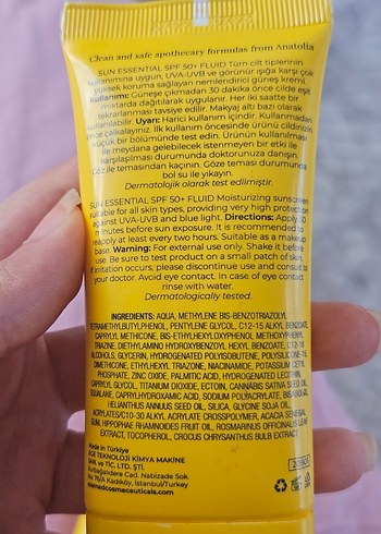 Cosmed COSMED SPF 50+ Geniş Spektrumlu Sıvı Güneş Kremi 50 ml