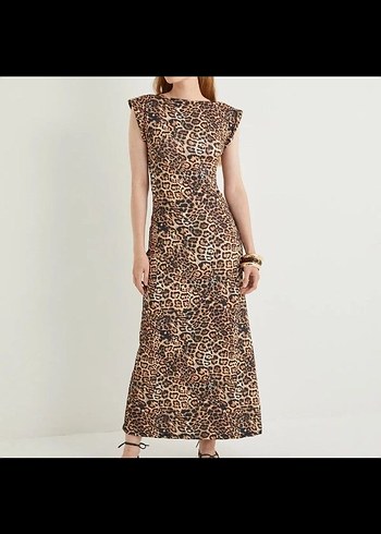 Kahverengi Leopar Desenli Uzun Elbise