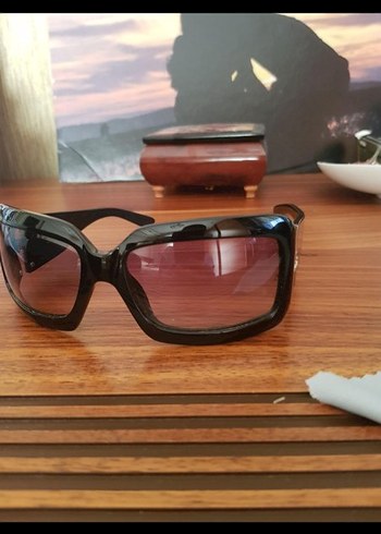 Klasik Kadın Güneş Gözlüğü - Görsel 3