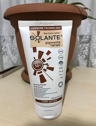 Solante renkli güneş kremi