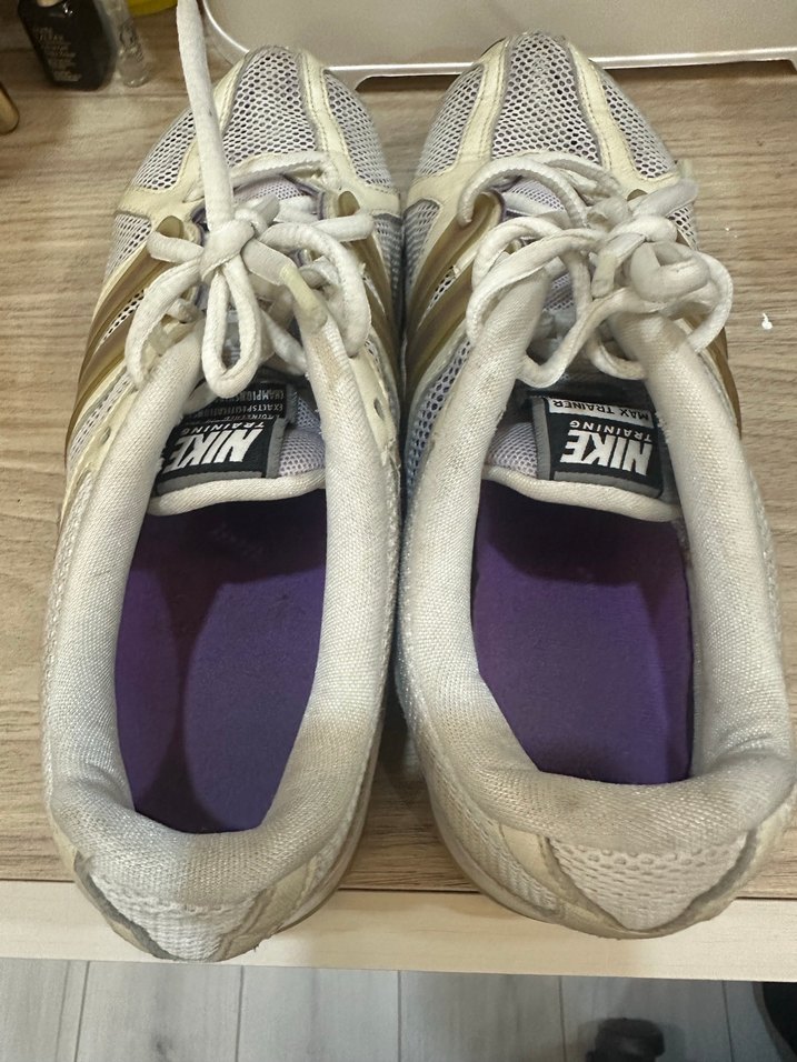 Nike Beyaz Gri Kadın Spor Ayakkabı - Görsel 3