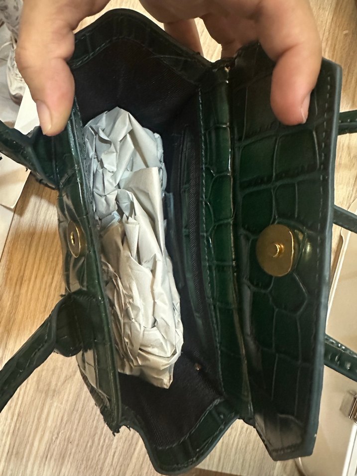 Zara Zincir Detaylı Yeşil Deri Çanta - Görsel 3