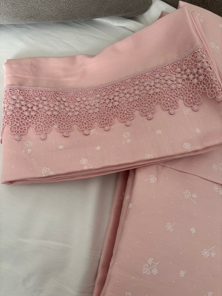 Nakışlı Pembe Nevresim Takımı - Görsel 2