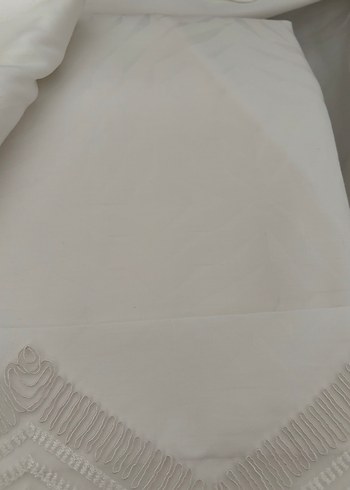 Nakışlı Beyaz Gri Nevresim Takımı - Görsel 3