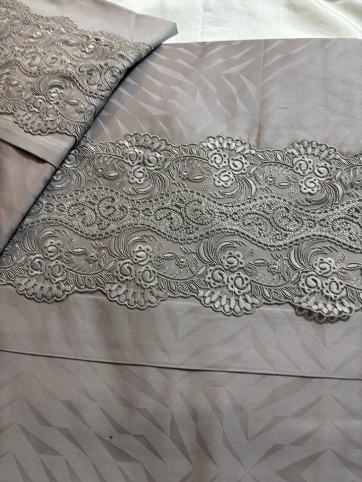 Gri Nakışlı Nevresim Takımı - Görsel 2