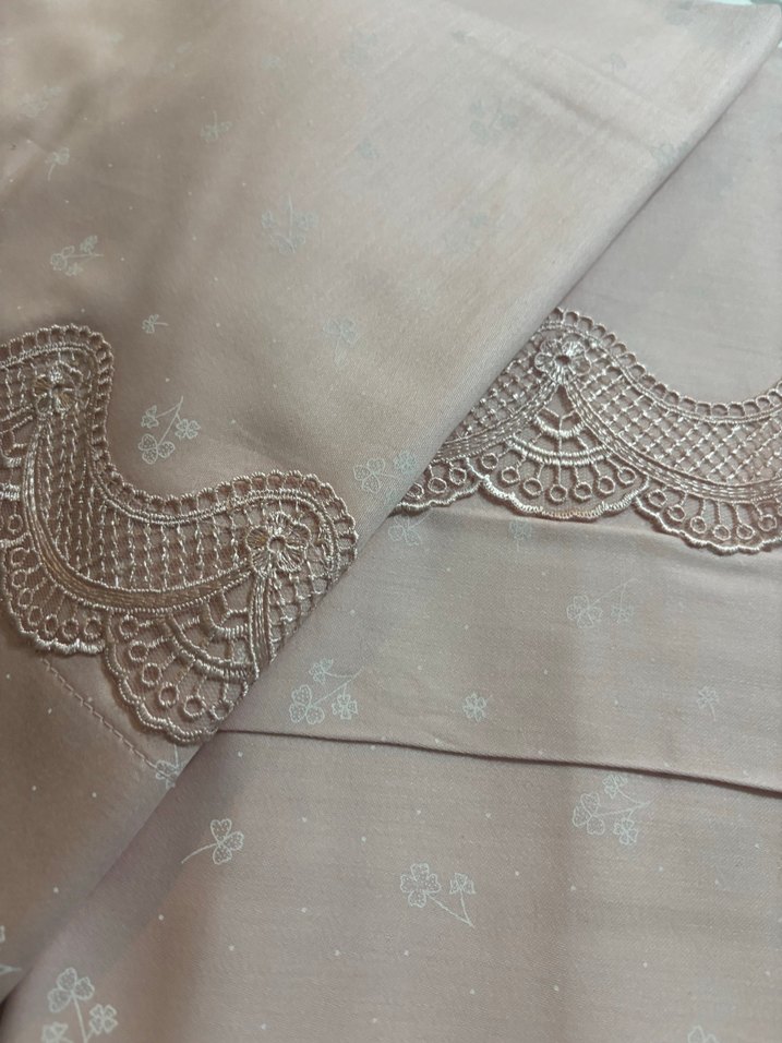 Nakışlı Bej Nevresim ve Çarşaf Takımı - Görsel 3