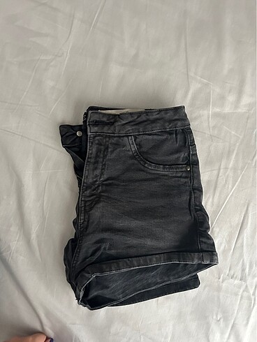 s Beden gri Renk bershka koyu gri kot şort esnek