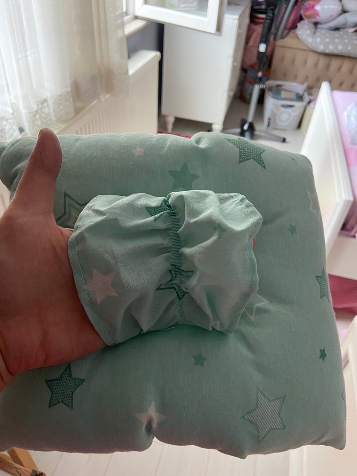 Yeşil Yıldız Desenli Hamile ve Emzirme Yastığı - Görsel 3
