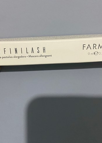 Farmasi Finilash Uzatıcı Maskara - Bej
