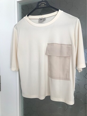 Asos krem rengi bluz