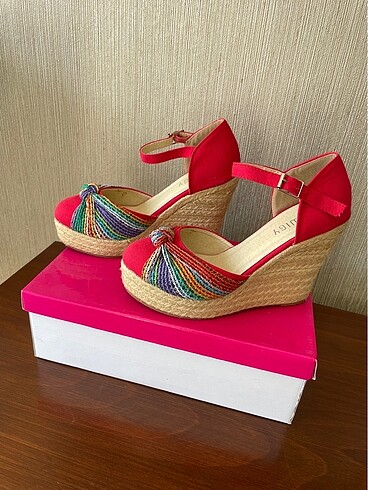 Espadril dolgu topuk 36