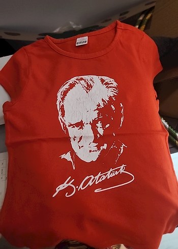 Kırmızı Atatürk Baskılı Çocuk Tişörtü - Görsel 4