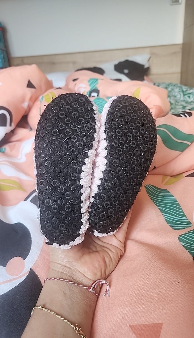 Kız Çocuk Örgü Pembe Ev Botu - Görsel 5