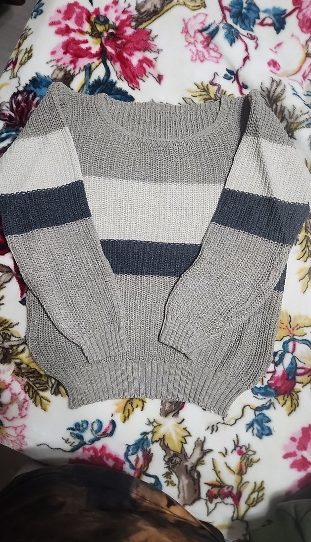 Gri Çizgili Örgü Kadın Kazak - Görsel 2