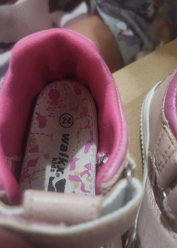 24 Beden açık pembe sandalet