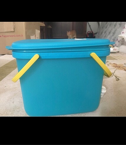 Tupperware su termosu
