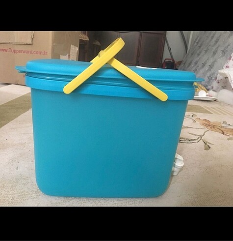  Beden Tupperware su termosu