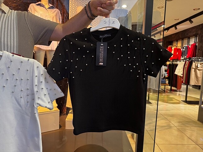 m Beden İncili tshirt
