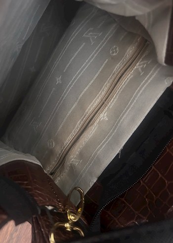 Kilitli Siyah Süet Kadın Çanta - Görsel 2