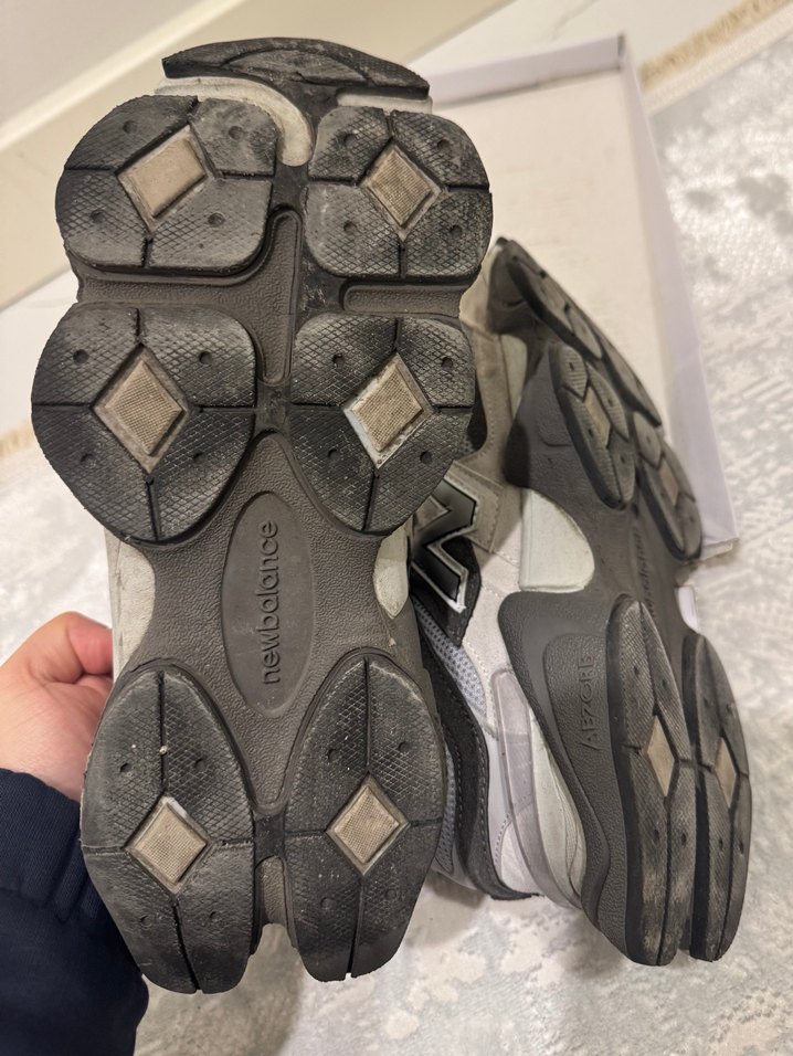 Gri New Balance 9060 Spor Ayakkabı Kadın - Görsel 5