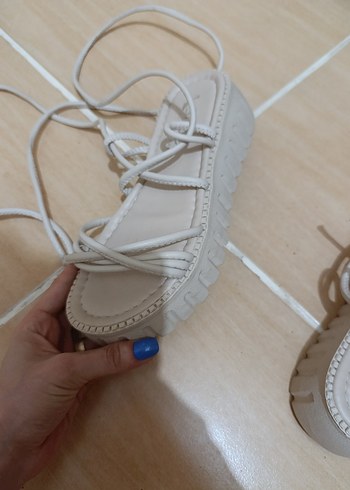 Bağcıklı Krem Platform Kadın Sandalet - Görsel 9