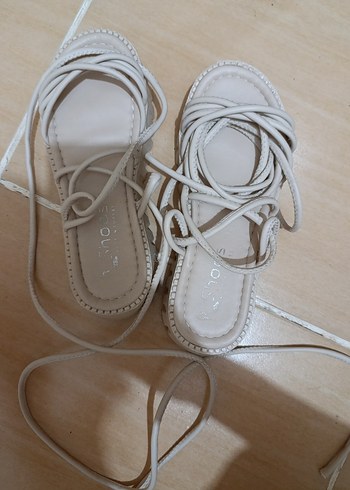 Bağcıklı Krem Platform Kadın Sandalet - Görsel 8