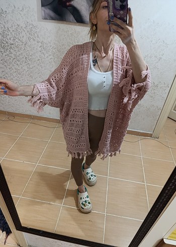 Pembe Örgü Bohem Mini Hırka